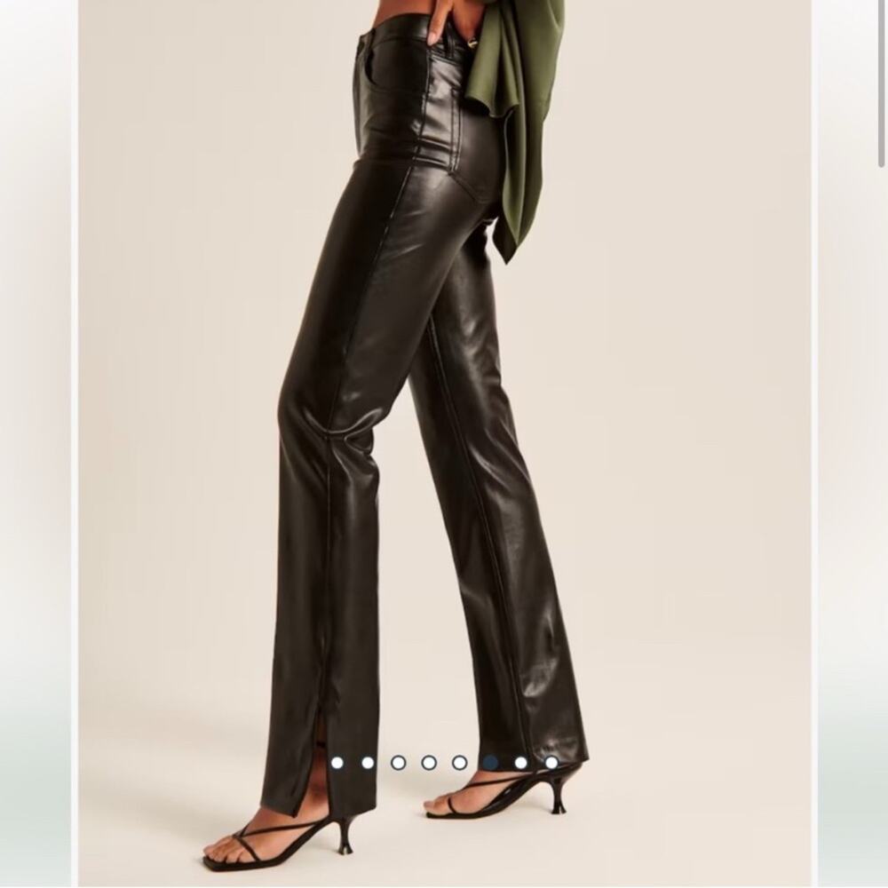 Abercrombie Split Hem Curve Love Vegan Leather 90s Straight Pants size 27/4 - Picture 2 of 7